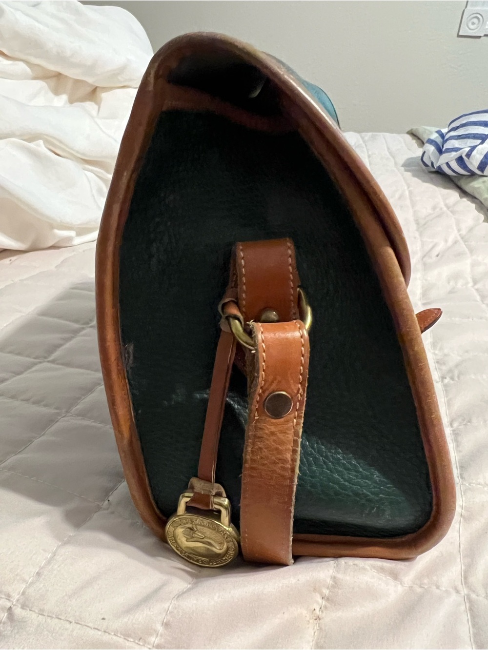 Dooney & Bourke Forest Green Leather Crossbody with Tan Trim - Picture 4 of 9